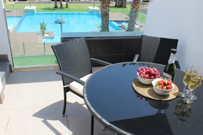 Topplägenhet i Oasis Beach La Zenia 3 Nº 010 in España Casas