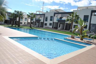 Topplägenhet i Oasis Beach La Zenia 1 Nº 042 in España Casas